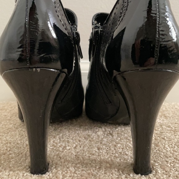 Booties - Picture 7 of 8